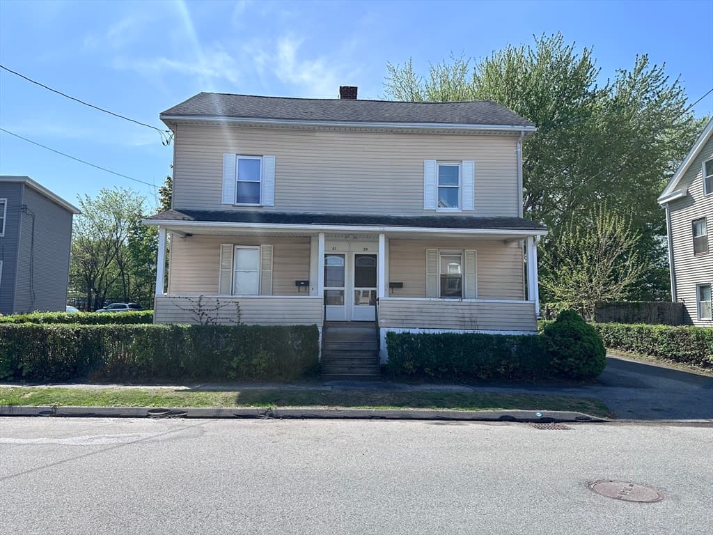 Multi-família em Chicopee