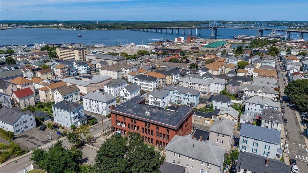 Condomínio em Fall River — foto 9