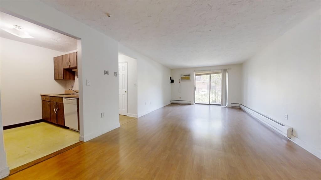 Condomínio em Waltham — foto 3