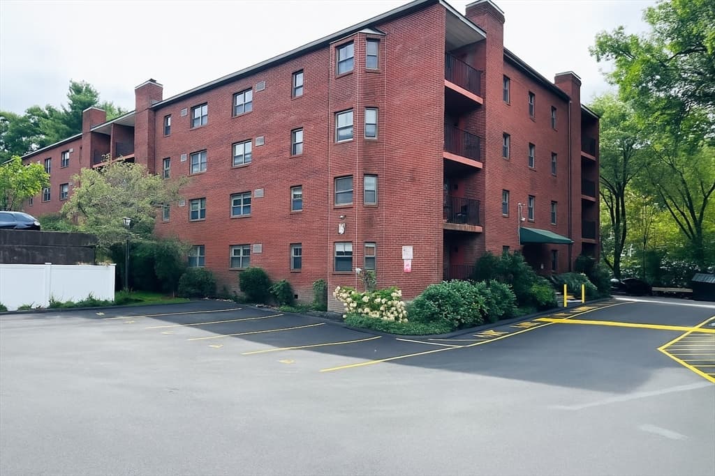 Condomínio em Waltham