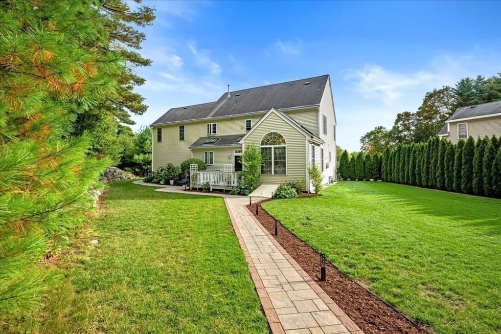 Casa em Northborough — foto 4