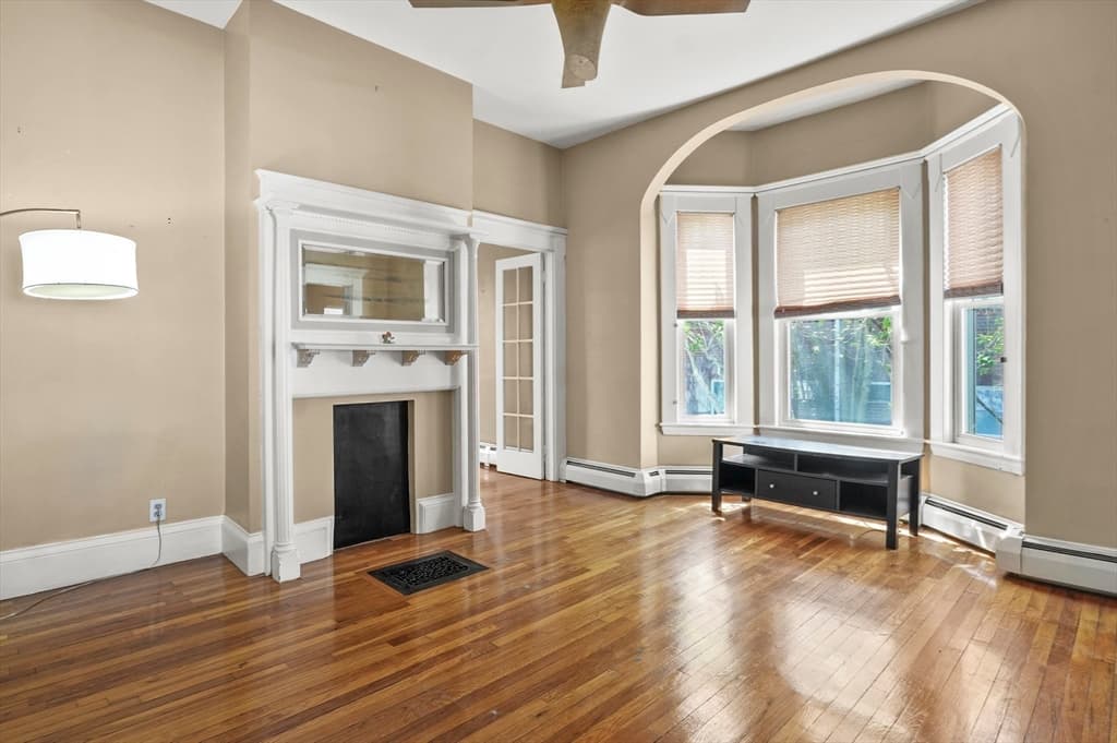 Multi-família em Waltham — foto 3