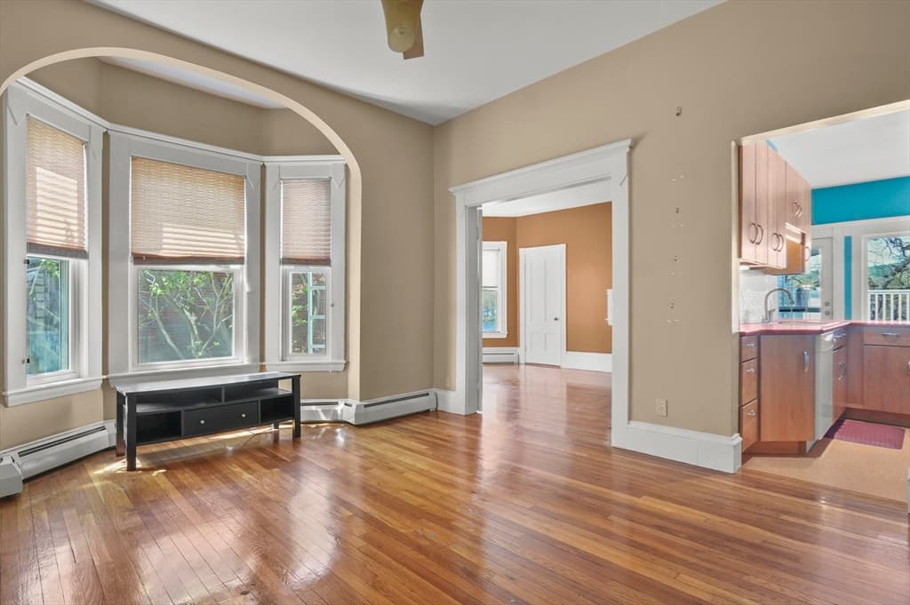 Multi-família em Waltham — foto 4