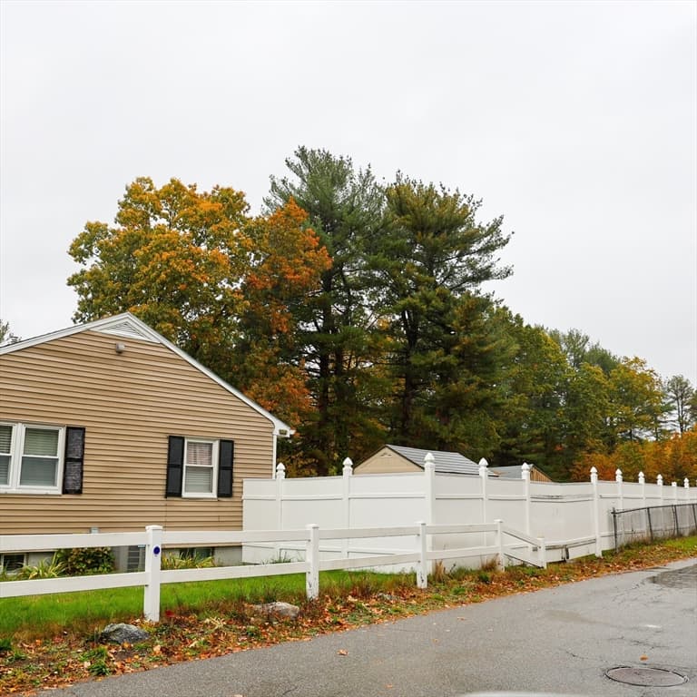 Casa em Billerica — foto 2