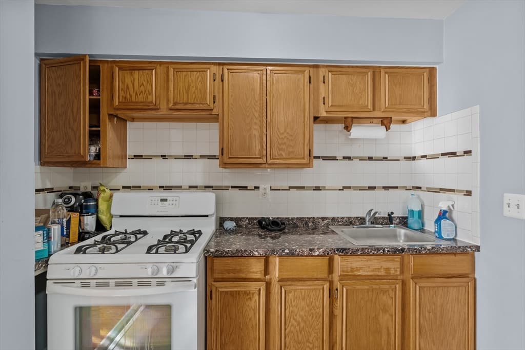 Multi-família em Fall River — foto 6