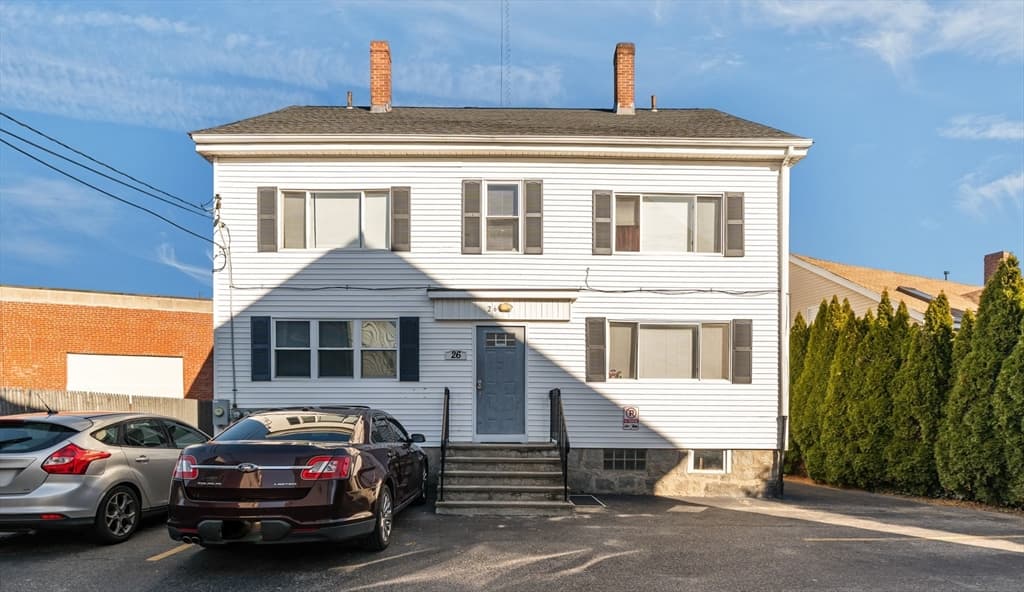 Multi-família em Fall River
