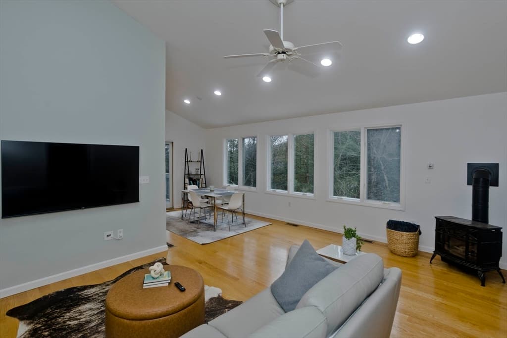 Casa em Middlefield — foto 2