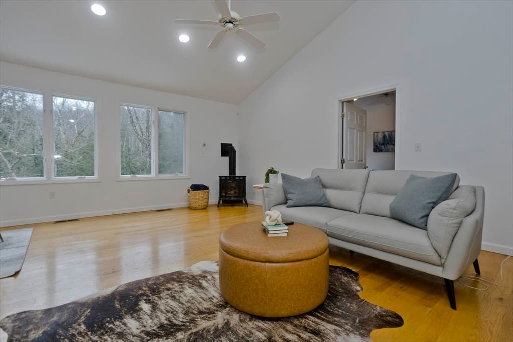 Casa em Middlefield — foto 7