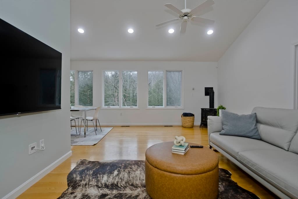 Casa em Middlefield — foto 9