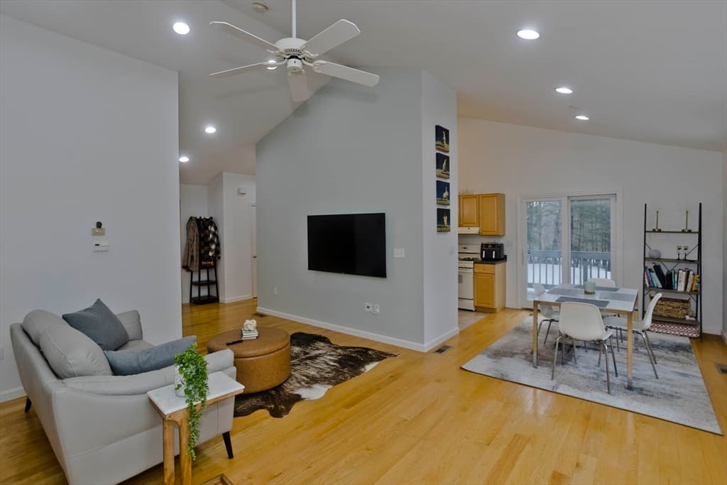 Casa em Middlefield — foto 8