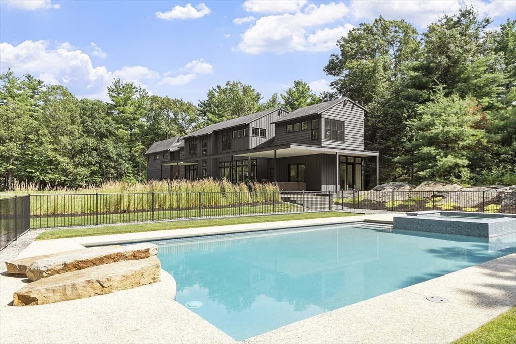 Casa em Southborough