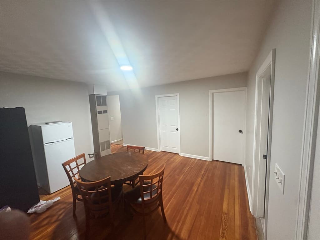 Multi-família em Fall River — foto 5