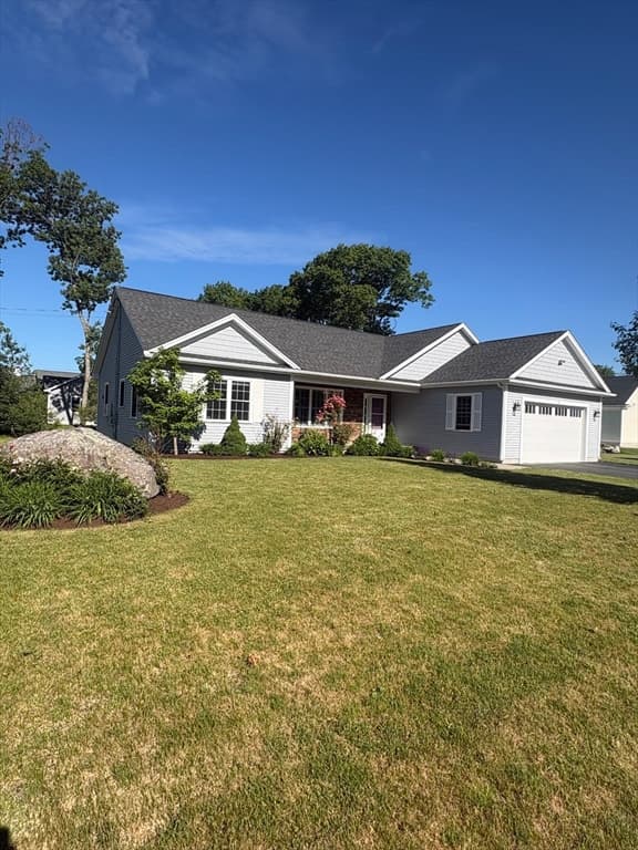 Casa em Attleboro