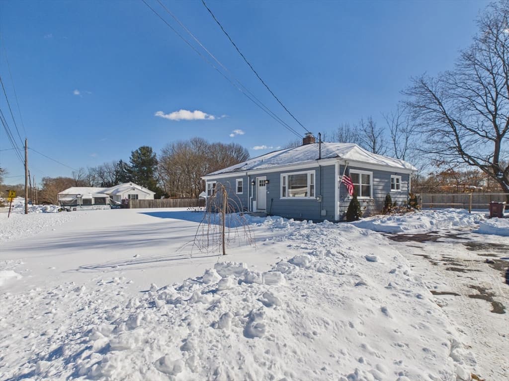 Casa em Acushnet — foto 4