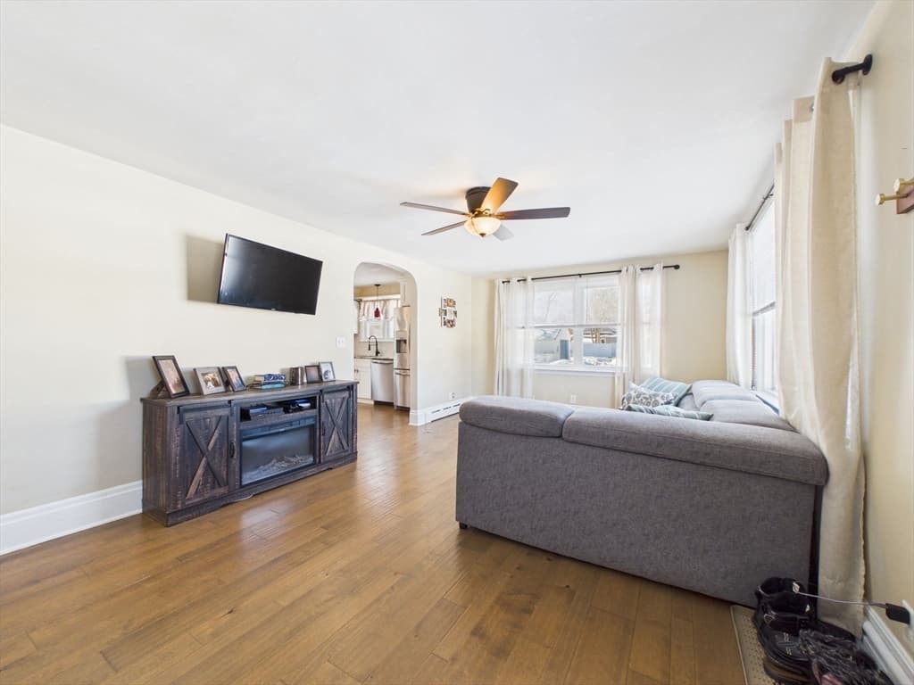 Casa em Acushnet — foto 8