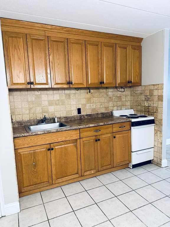 Condomínio em Framingham — foto 2