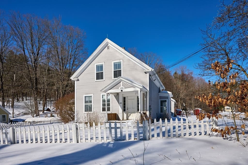 Casa em Leverett — foto 5