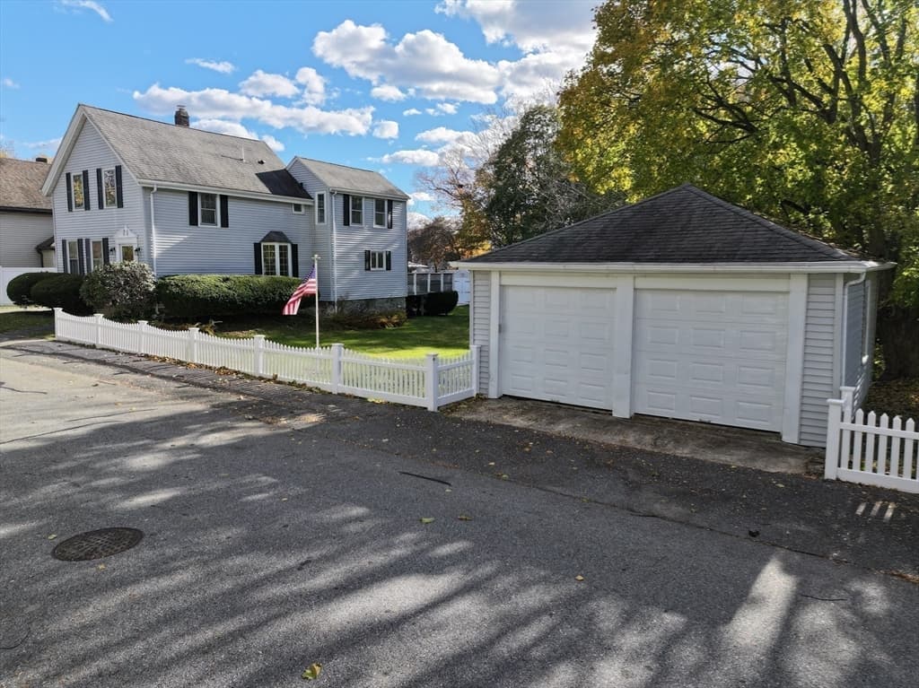 Casa em Dedham — foto 4