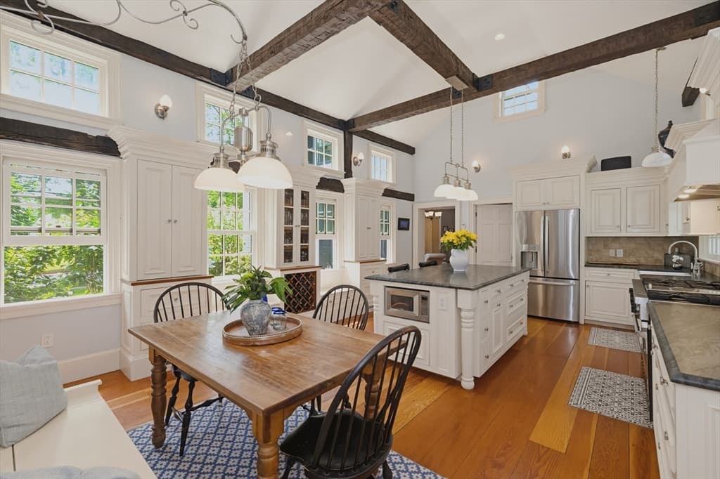 Casa em Westford — foto 3