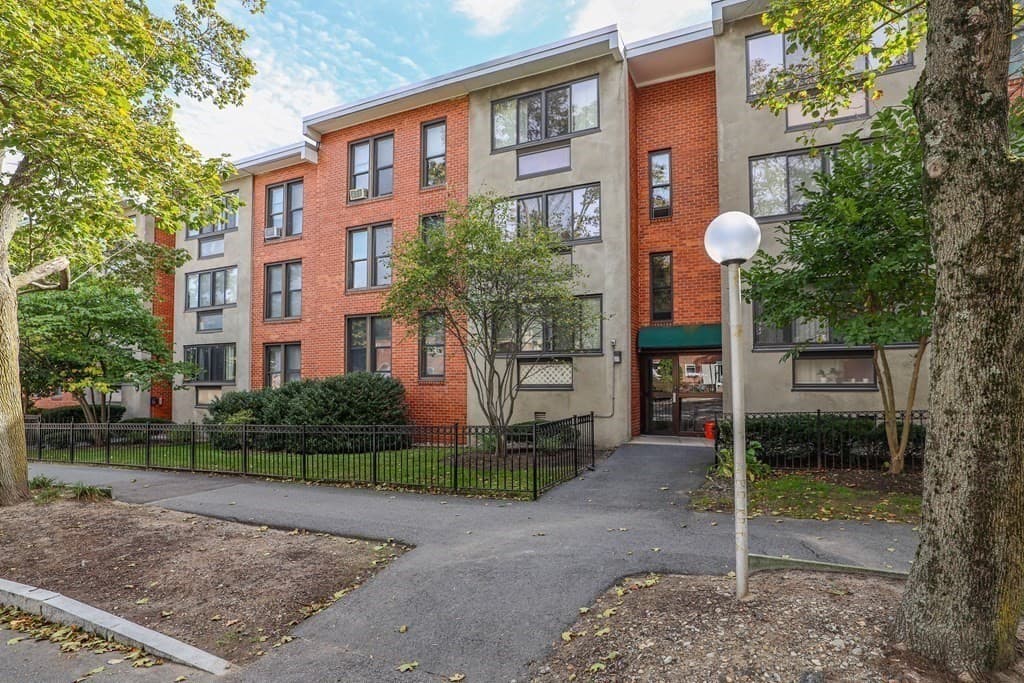 Condomínio em Brookline