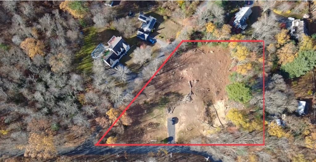 Casa em Hopkinton — foto 2