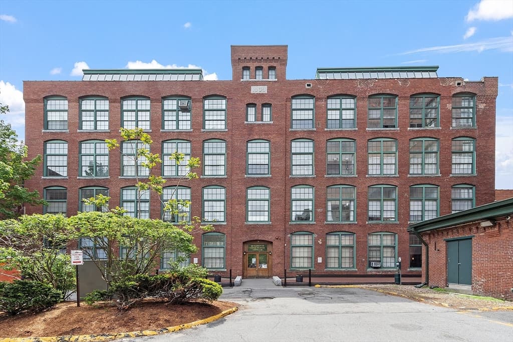 Condomínio em Lowell