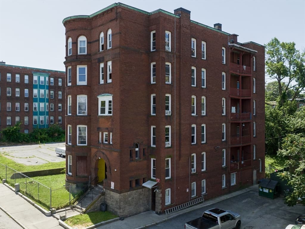 Multi-família em Worcester