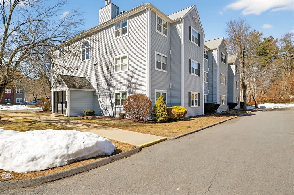 Condomínio em Brockton