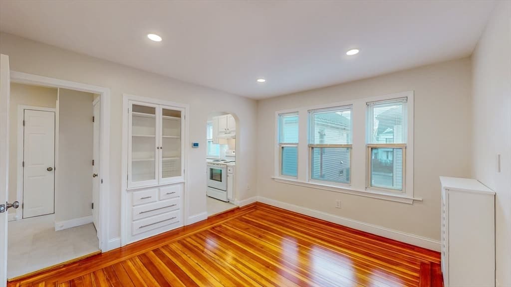 Multi-família em Medford — foto 6