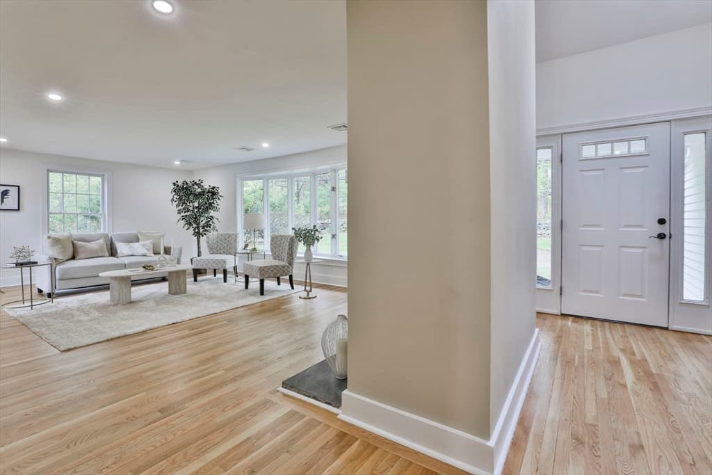 Casa em Framingham — foto 4
