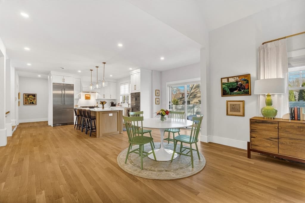 Casa em Wellesley — foto 8