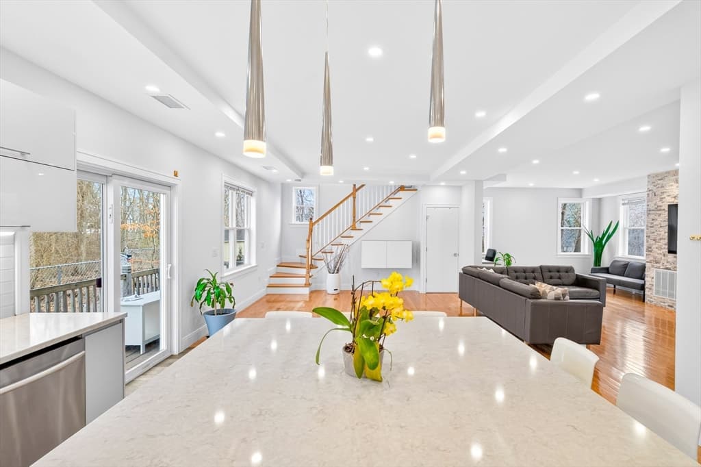 Casa em Dedham — foto 4