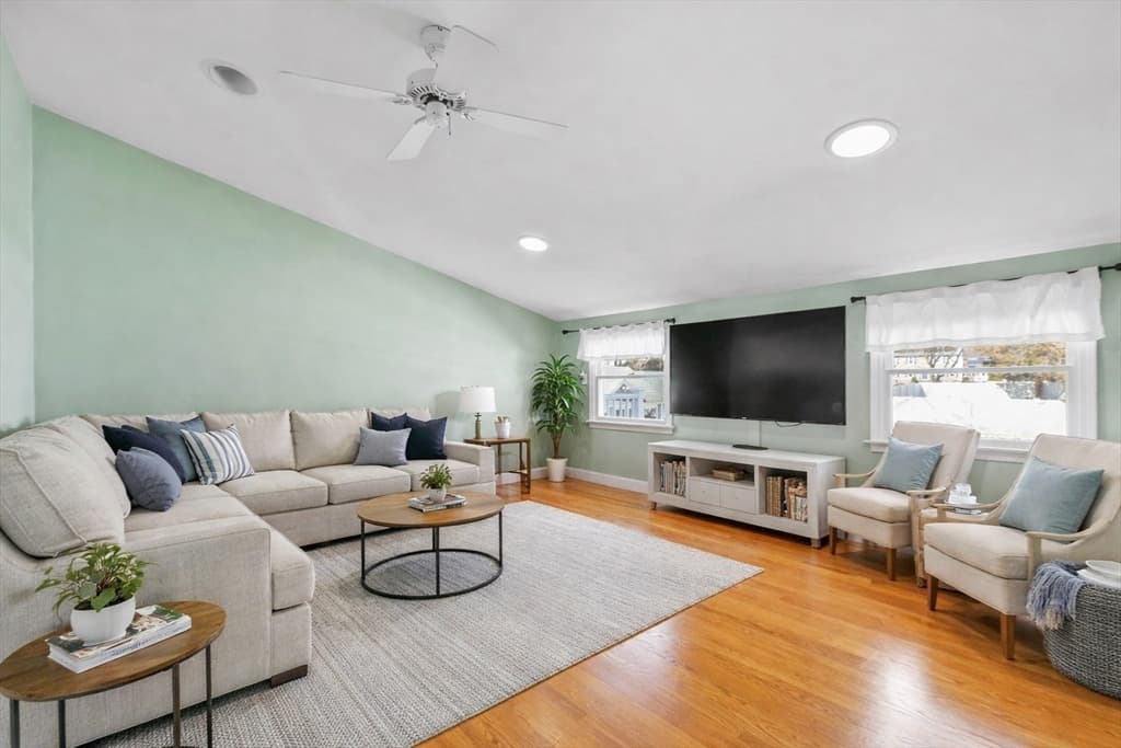 Multi-família em Bedford — foto 4