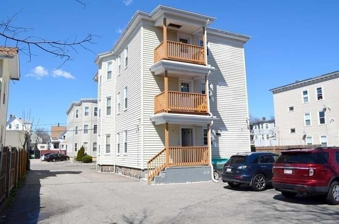 Multi-família em Brockton — foto 2