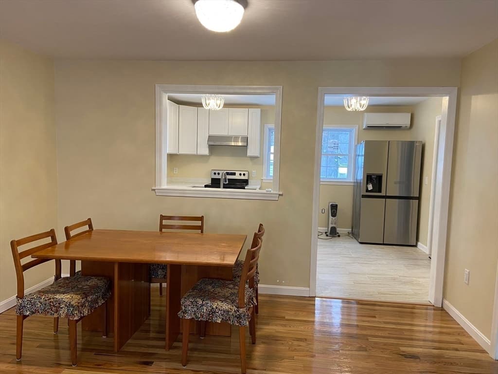Casa em Northborough — foto 3