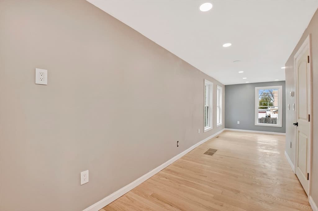 Casa em Haverhill — foto 9