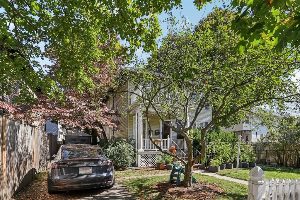 Multi-família em Medford — foto 3