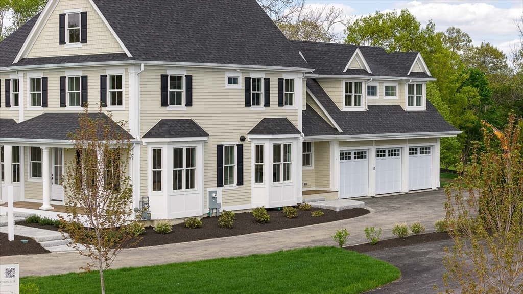 Casa em Natick — foto 5