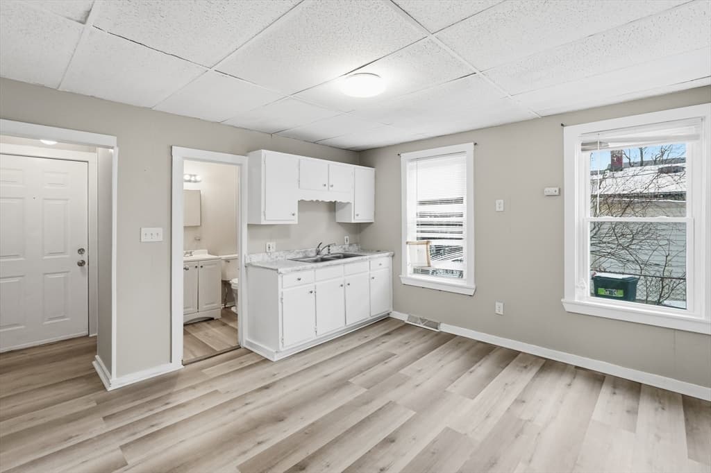 Multi-família em Worcester — foto 4