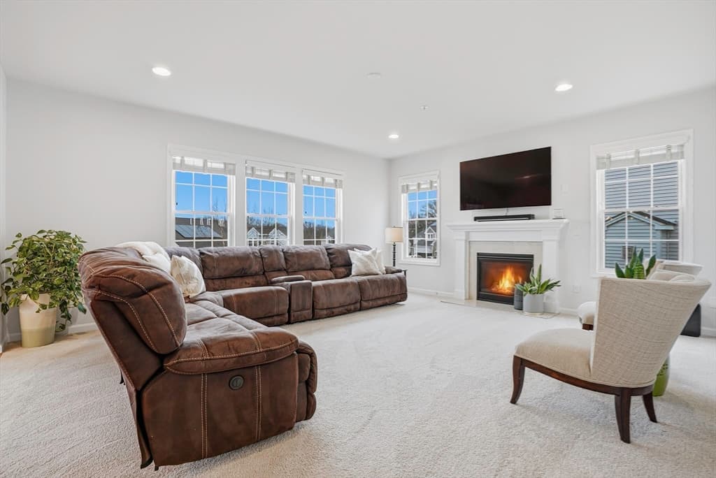 Casa em Hopkinton — foto 8