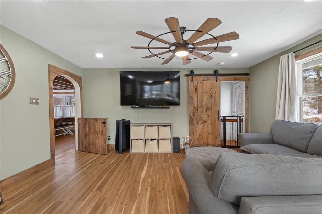 Casa em West Boylston — foto 4