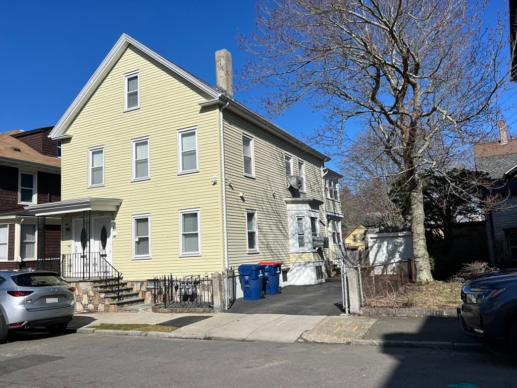 Multi-família em New Bedford