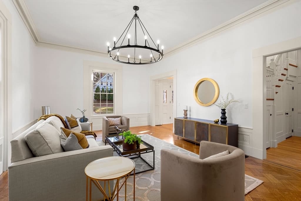 Casa em Woburn — foto 6