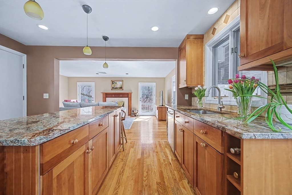 Casa em Hopkinton — foto 8