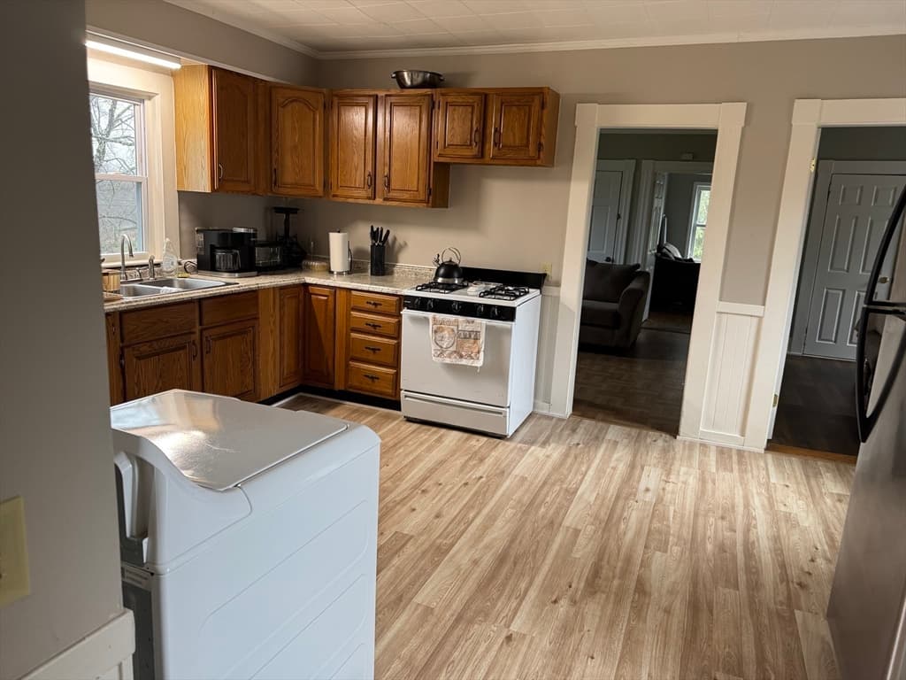 Multi-família em Marlborough — foto 3