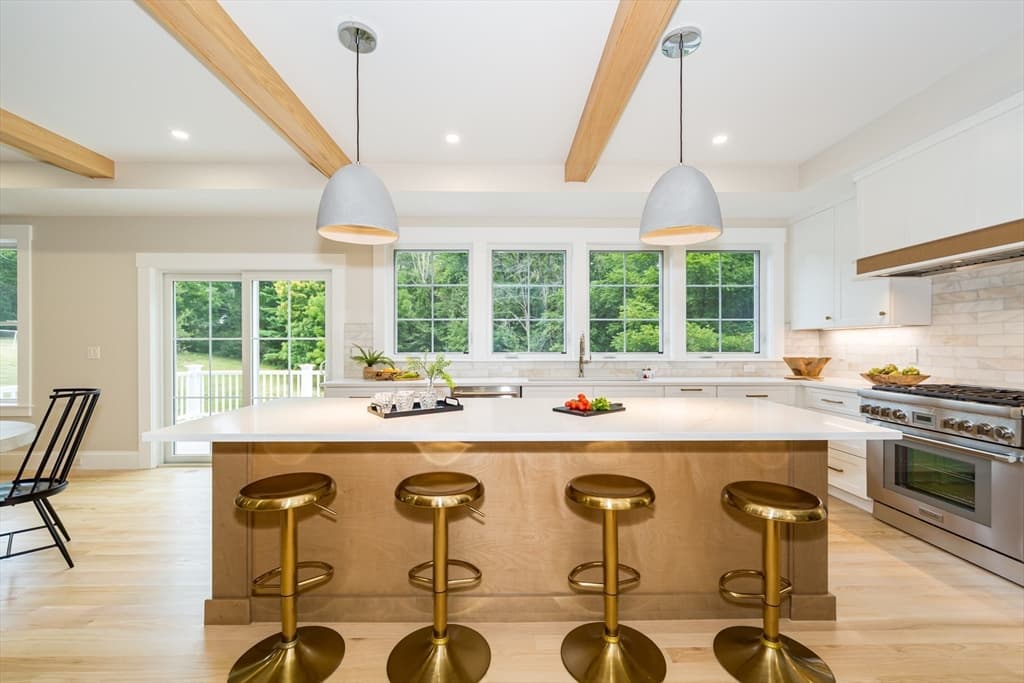 Casa em Natick — foto 4