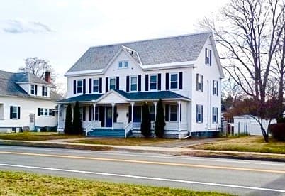 Multi-família em Easthampton