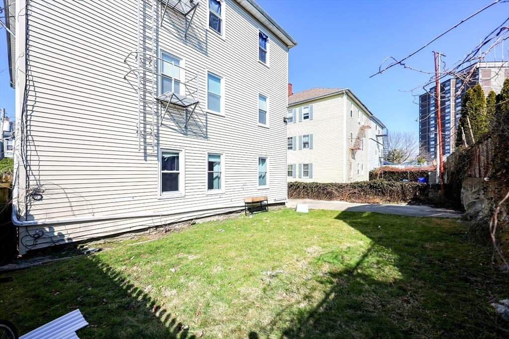 Multi-família em Fall River — foto 5