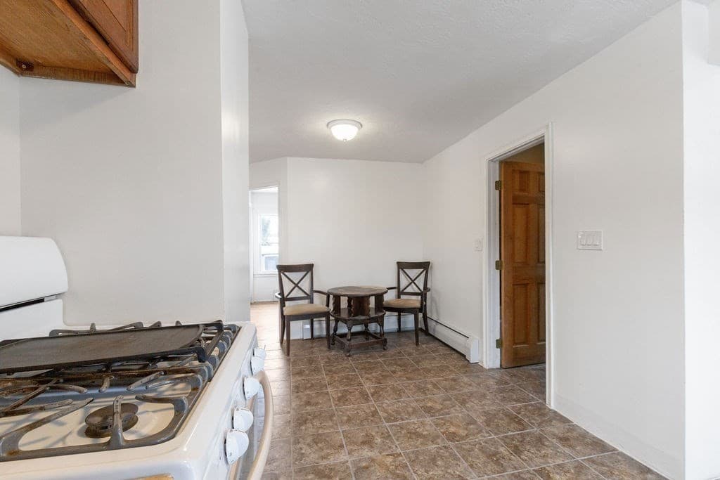 Casa em Brockton — foto 4