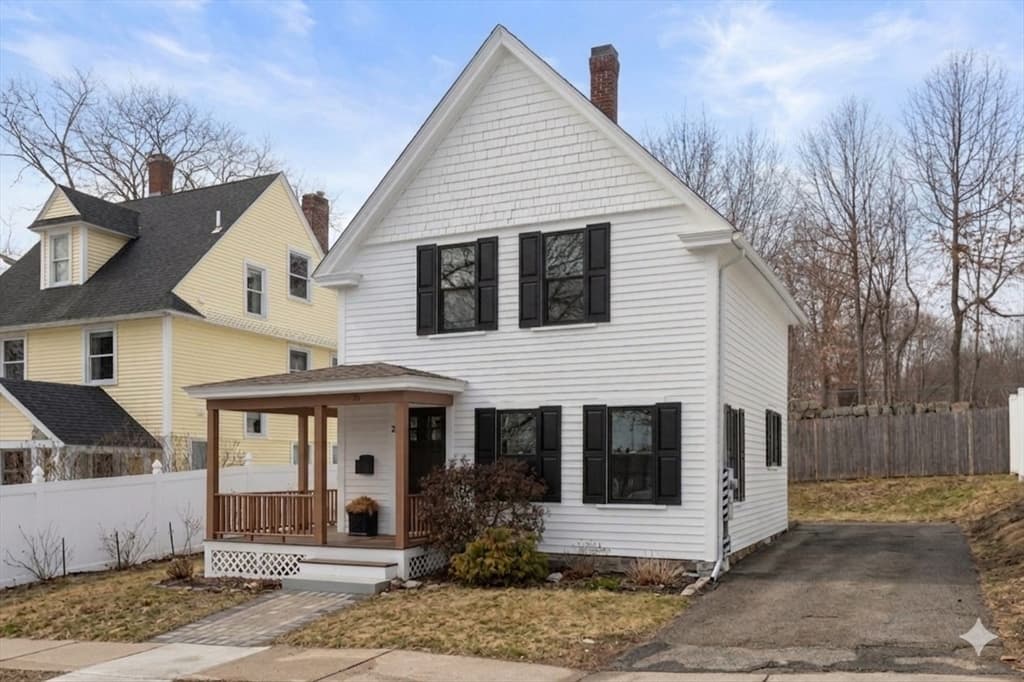 Casa em Hopedale — foto 2